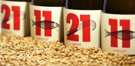 Resultados de la Búsqueda de imágenes de Google de http://www.afuegolento.com/img_db/noticias/10596_1992_image.jpg #beer #mateo #bottle #packaging #design #graphic #logroo #label #bernabe #cerveza #moruba