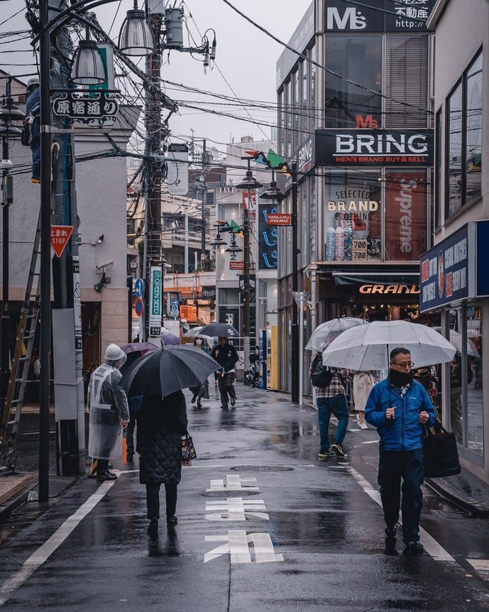 Striking Cityscapes and Night Urban Landscapes by Yiran Ding