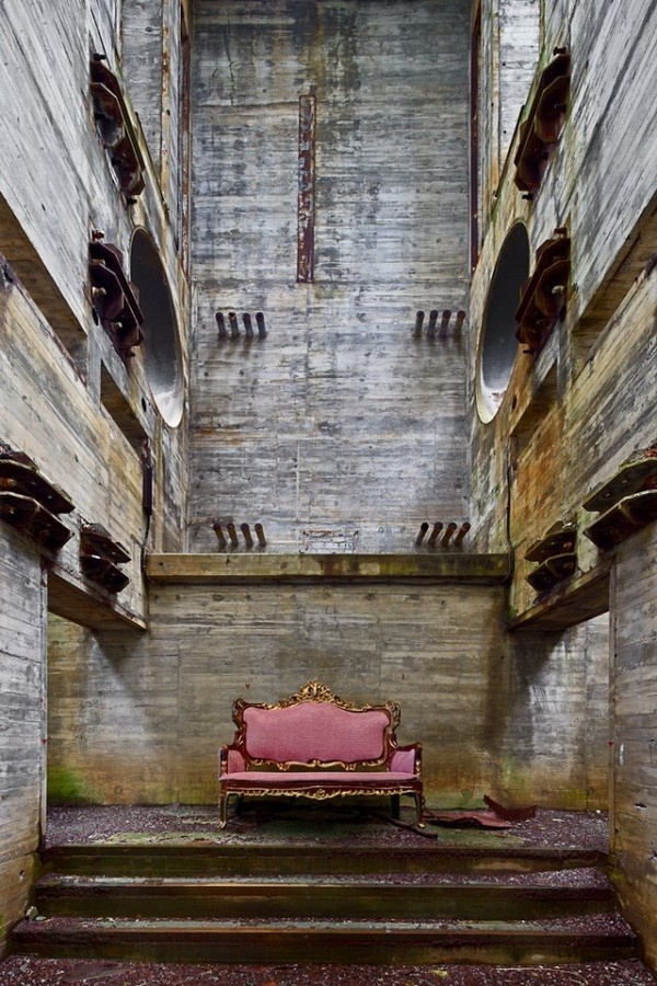 Alfonso Batalla1 #sofa #concrete