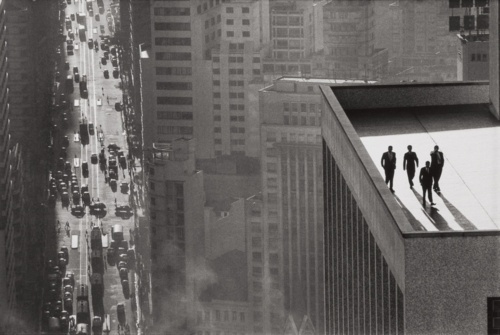 René Burri: Sao Paulo, Brazil, 1960. #city #leica #photography #roof #brazil #1960