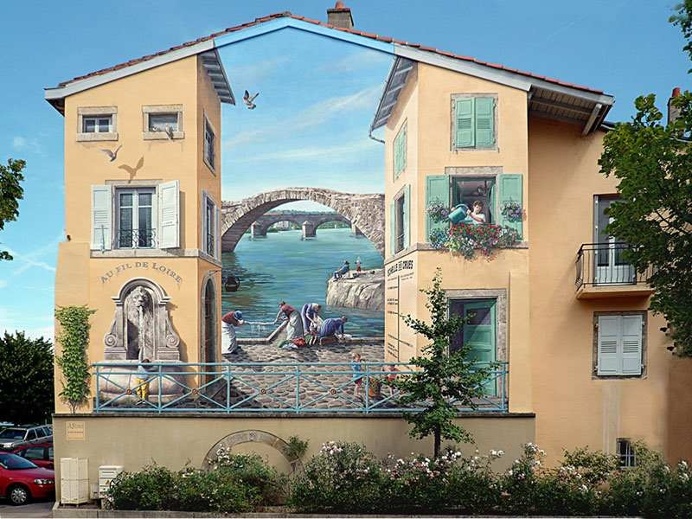Hyper-Realistic Painted Frescoes of Patrick Commecy