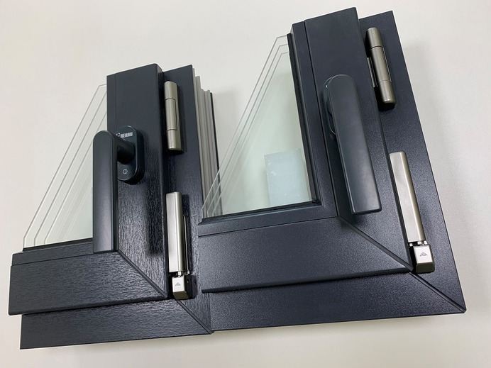 REHAU Secustik handle anthracite for metal-plastic windows.