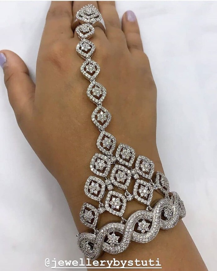 bridal hathphool designs 2020