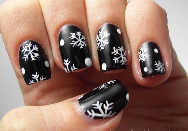 35 Snowflake Nail Art Ideas
