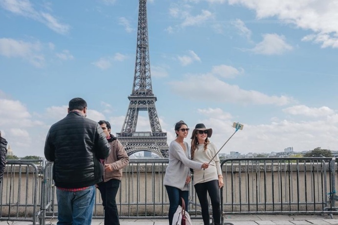 Selfies Across Europe by Chelsea London
