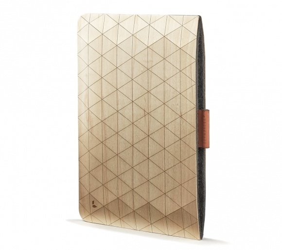 These geometric sleeves are the latest handcrafted wooden accessory created by the Portland-based brand Grovemade. #wooden #laptop #ipad #sleeve #grovemade #wood #geometrical