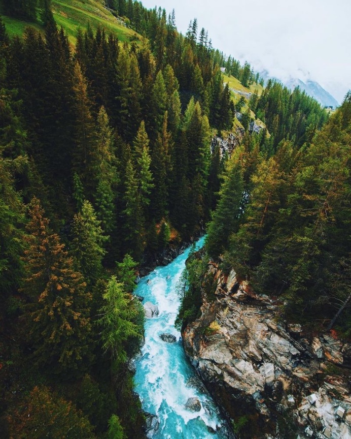 Beautiful Mountain Landscape Photography by Marco Bäni