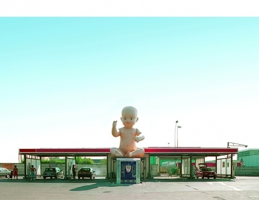 Road Signs : Eric Tabuchi #giant #baby