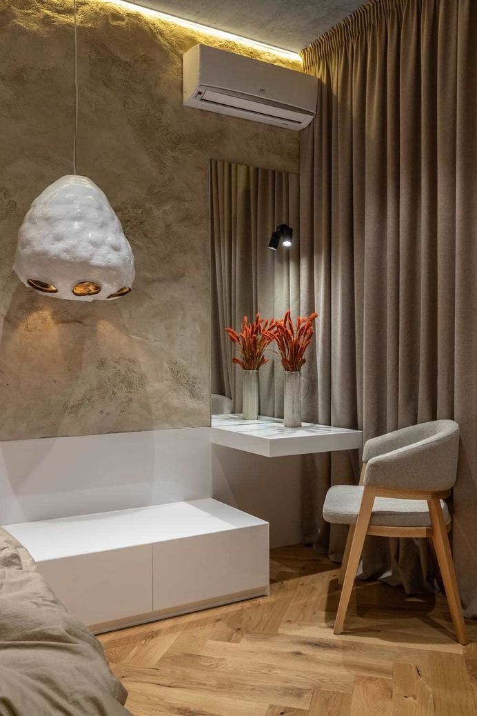 Mazanka Apartment by Sergey Makhno Architects