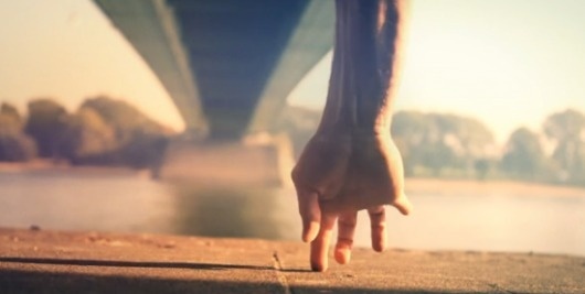 Short and Nice | Fubiz™ #bridge #photography #hand