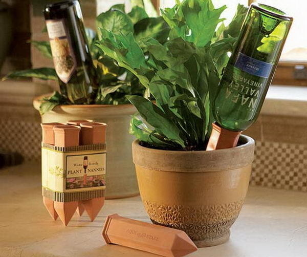 Homemade Wine Bottle Crafts #diy #craft #wine #bottle