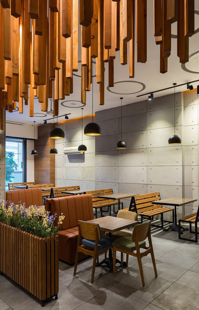 restaurant, Tehran, Iran / Jafar Lotfolahi
