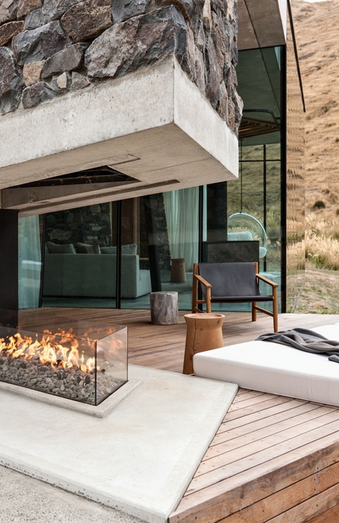 Seascape House – A Romantic Beachside Cottage