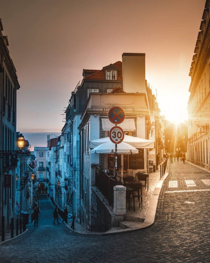 #bestcitybreaks: Stunning Street Photography by Duarte Moura