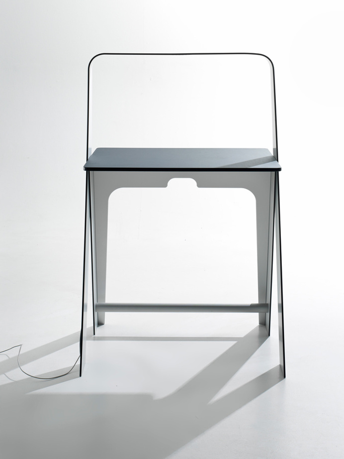 Light Desk