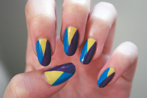 Google Image Result for http://cdn3.mixrmedia.com/wp uploads/flauntme/blog/2011/08/color block nails.jpg #polish #color #blocking #nails #nail