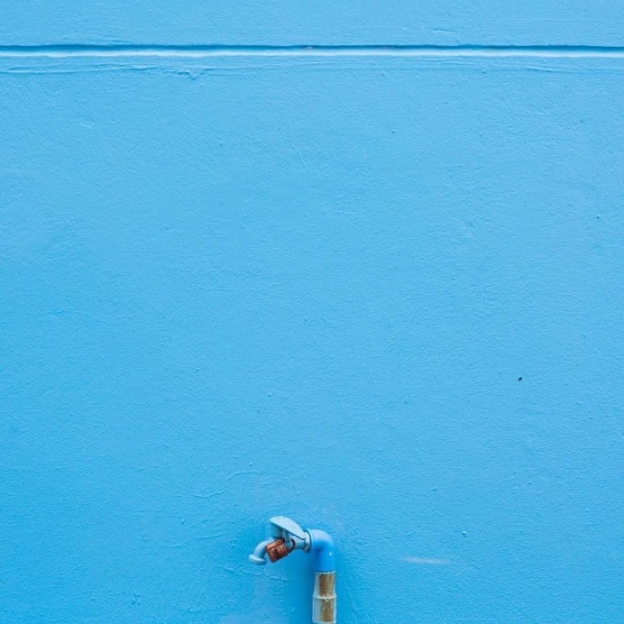 Colorful Minimalist Photography by Chinnaphong Mungsiri