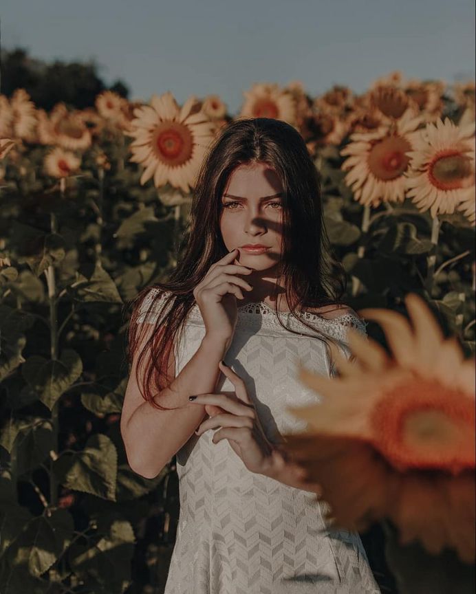 Gorgeous Lifestyle and Beauty Female Portraits by Jhonatan Ferraz