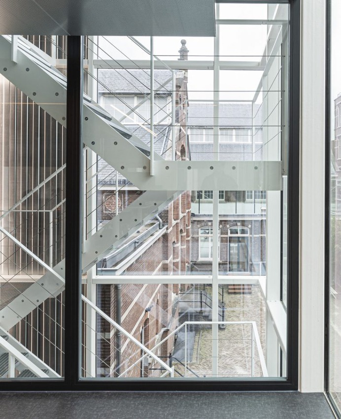 Building D (emountable) / cepezed architects