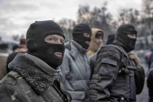 Occupy Kiev by Barbaros Kayan #inspiration #photography #documentary