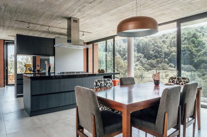 Pereira Narvaes House by SUCRA Arquitetura + Design 6