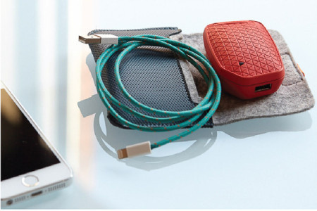 This energy-saving device charger will revolutionize mobile device usage. #saving #design #charger #product #industrial #energy
