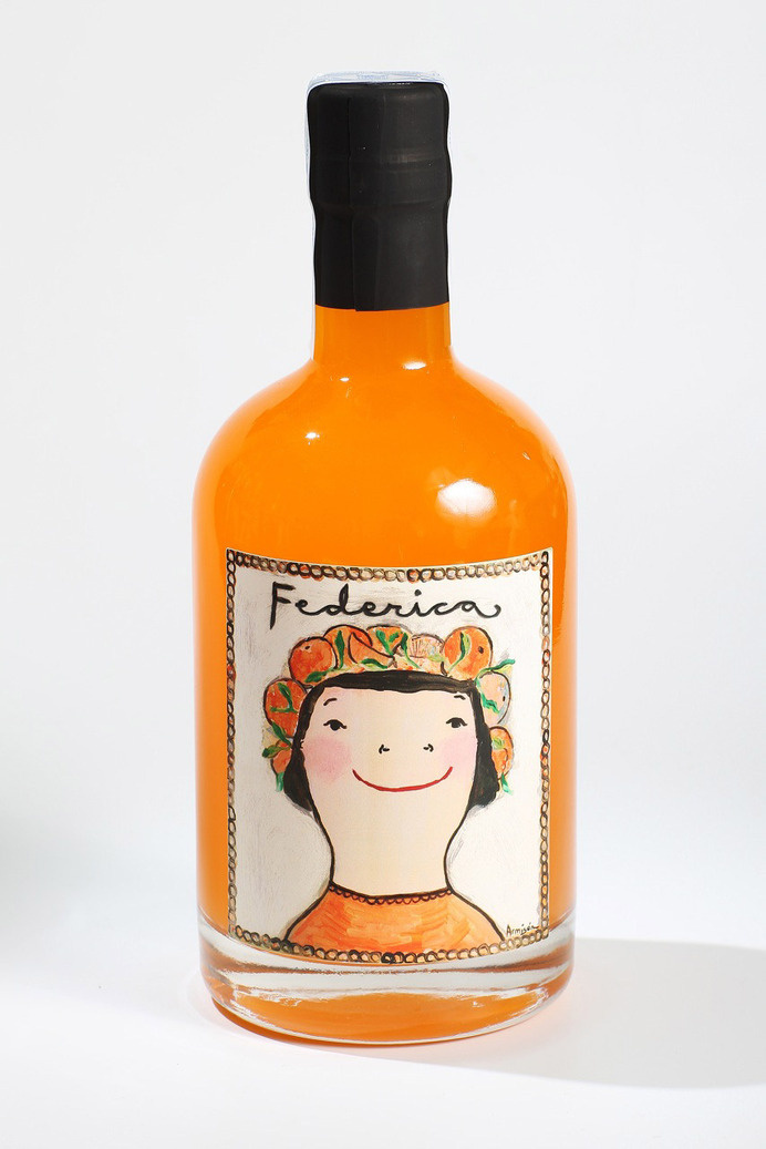 Federica sabe a naranja. #illustration #orange #package #bottle
