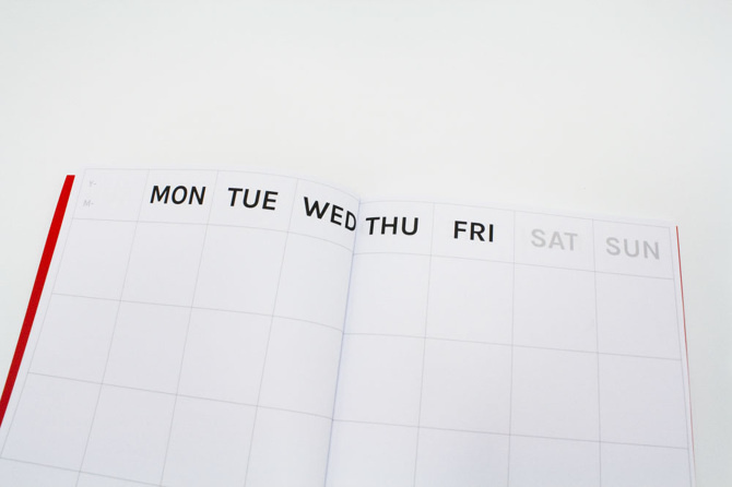 OCTÀGON - OOSS #red #octagon #agenda #planner #diary #monthly #timeless