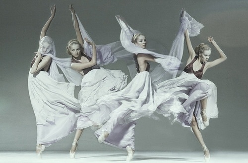 Sara Lindholm #fashion #dance #females