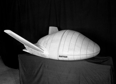 FFFFOUND! | NASA's Model Spacecraft, 1960s | Retronaut #space