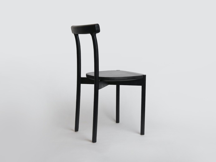 Round Chair by Jeong Ho Ko
