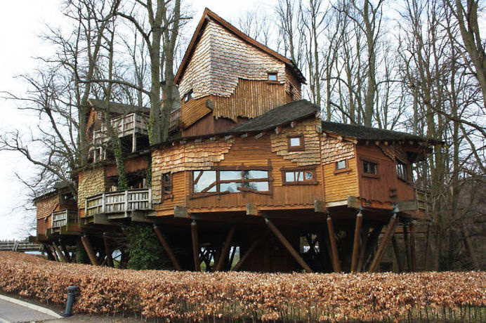Alnwick Garden Treehouse, Alnwick, Northumberland, UK #treehouse
