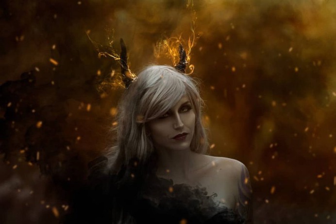 Conceptual and Lifestyle Portrait Photography by Lauren Shipman
