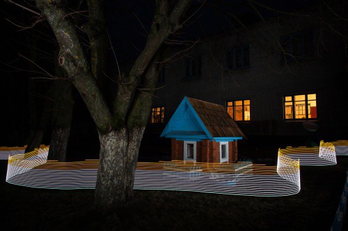 photoviz: " Greg McNevin - Nuclear Legacy In the aftermath of the Chernobyl and Fukushima nuclear disasters, millions were displaced, and once bustling communities became husks of their past selves. While the emptiness of these places is plain to...