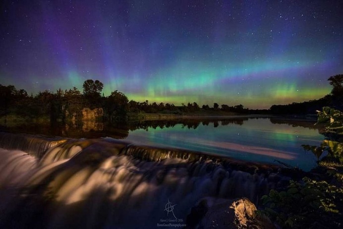 South Dakota's Amazing Night Skies: Landscape and Astrophotography by Aaron J. Groen