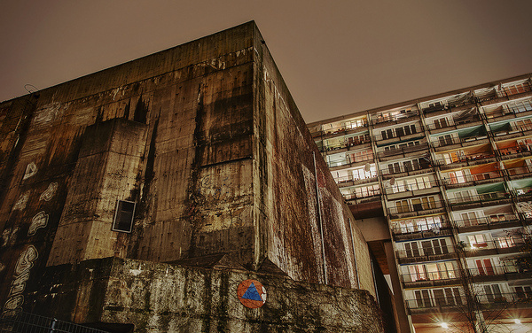 photo #concrete #raw #city #germany #night #building #berlin