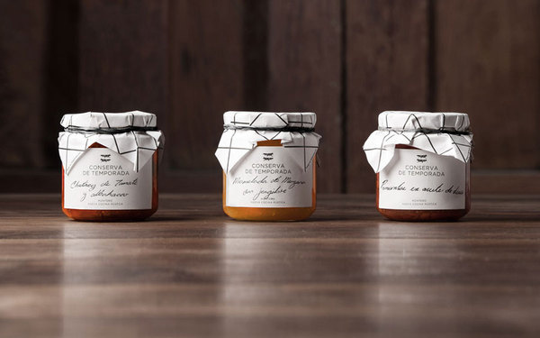 Graphic ExchanGE a selection of graphic projects Page2RSS #packaging #fox #identity #food