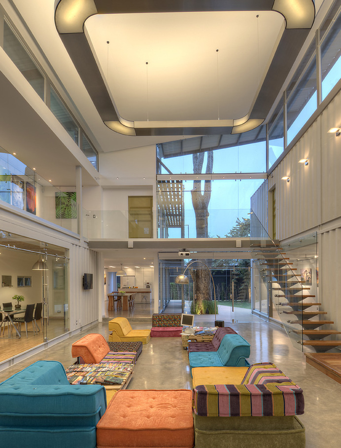 Shipping containers house Incubo by Maria Jose Trejos - HomeWorldDesign (21) #inspiration #eco-friendly #house #container #design #architecture