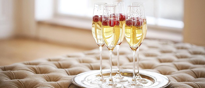 One of the problems that arise when you are planning a reception is trying to figure out how much alcohol you are going to need.