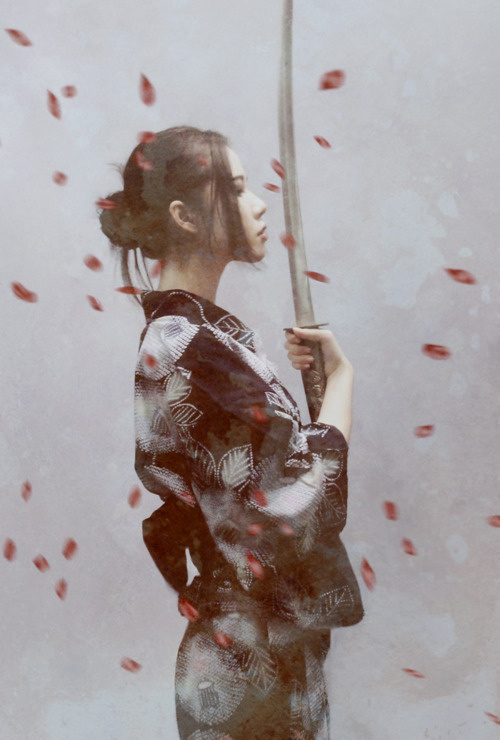 Chicks With Blades #samurai #japan