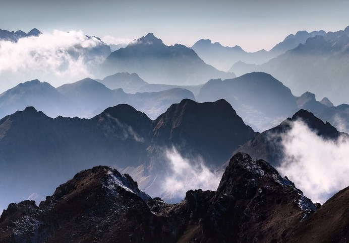 Minimalist Natural Landscape Photography by Bleron Çaka