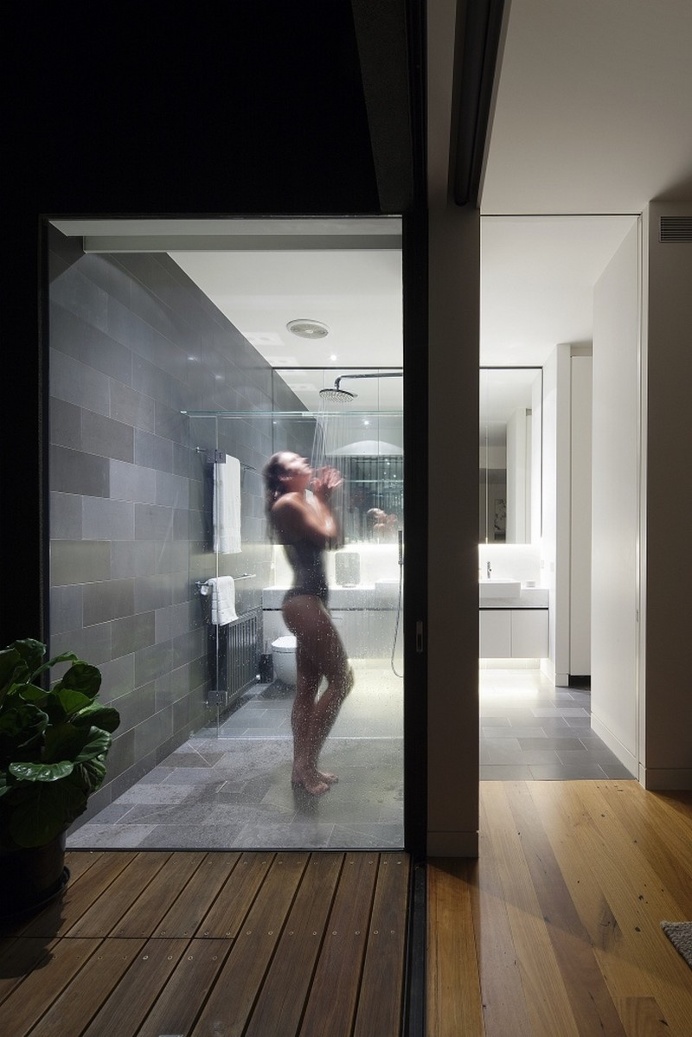 Victorian Terrace House by Matt Gibson Architecture and Design
