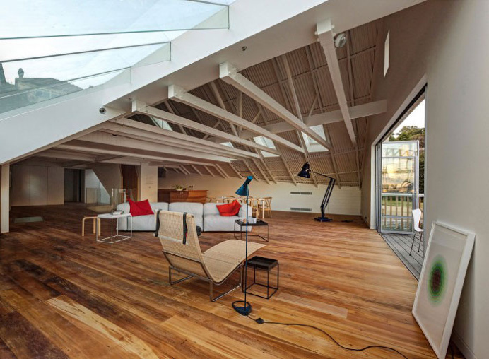 Lavender Bay Boatshed by Stephen Collier Architects