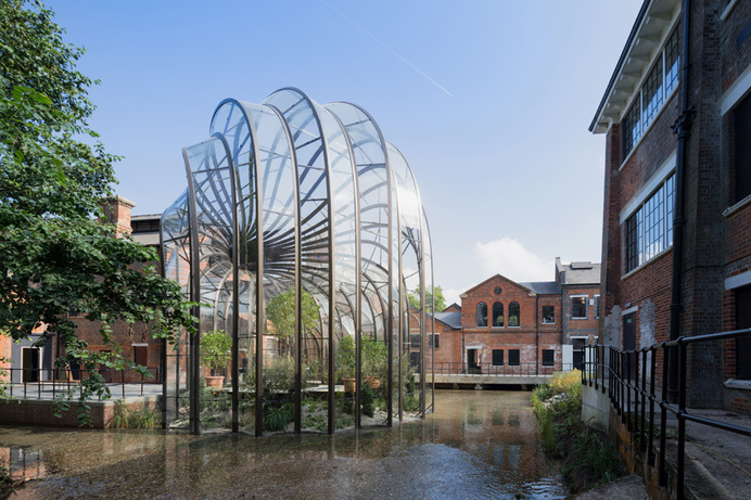 thomas heatherwick opens gin distillery for bombay sapphire #gin
