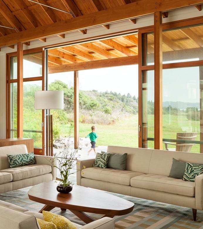 Oceanfront Retreat – Spurwink by Whitten Architects