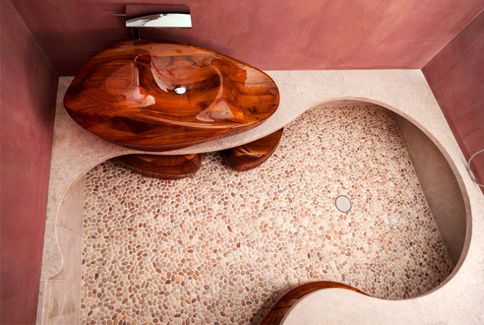 Organic Bathroom Designed and Build by Thomas Laurens - InteriorZine