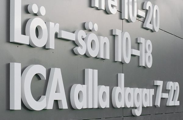 BVD — Ingelsta Shopping #orientation #shopping #illustration #retail #bvd #logo #ingelsta #typography