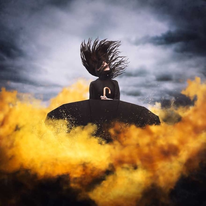 Dreamlike and Fine Art Portrait Photography by Jorge Barreda