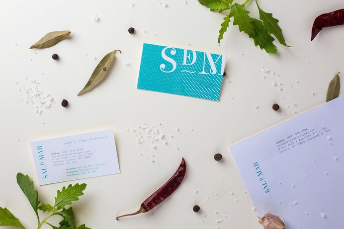 Sal de Mar Identity - Mindsparkle Mag Beautiful identity for Sal de Mar, a Mediterranean-Asian fusion restaurant, designed by Vegrande in Mexico. #branding #design #identity #color #photography #graphic #design #gallery #blog #project #mindsparkle #mag #beautiful #portfolio #designer