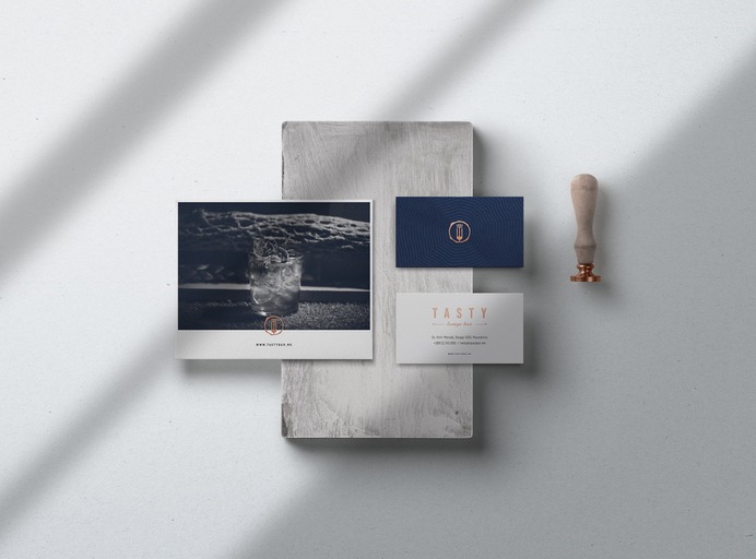 Tasty Lounge Bar Identity - Mindsparkle Mag New branding and interior design by Alphamark. Established by the partnership between two former cook chiefs, "Tasty" focuses on providing great seasonal food inspired by the Italian and the Macedonian traditional kitchen. #identity #branding #design #color #photography #graphic #design #gallery #blog #project #mindsparkle #mag #beautiful #portfolio #designer